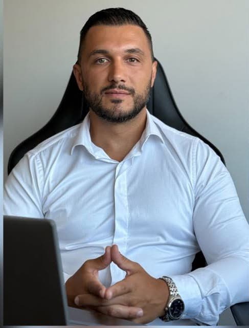 Dejan Bojic, founder of FitBookkeepers